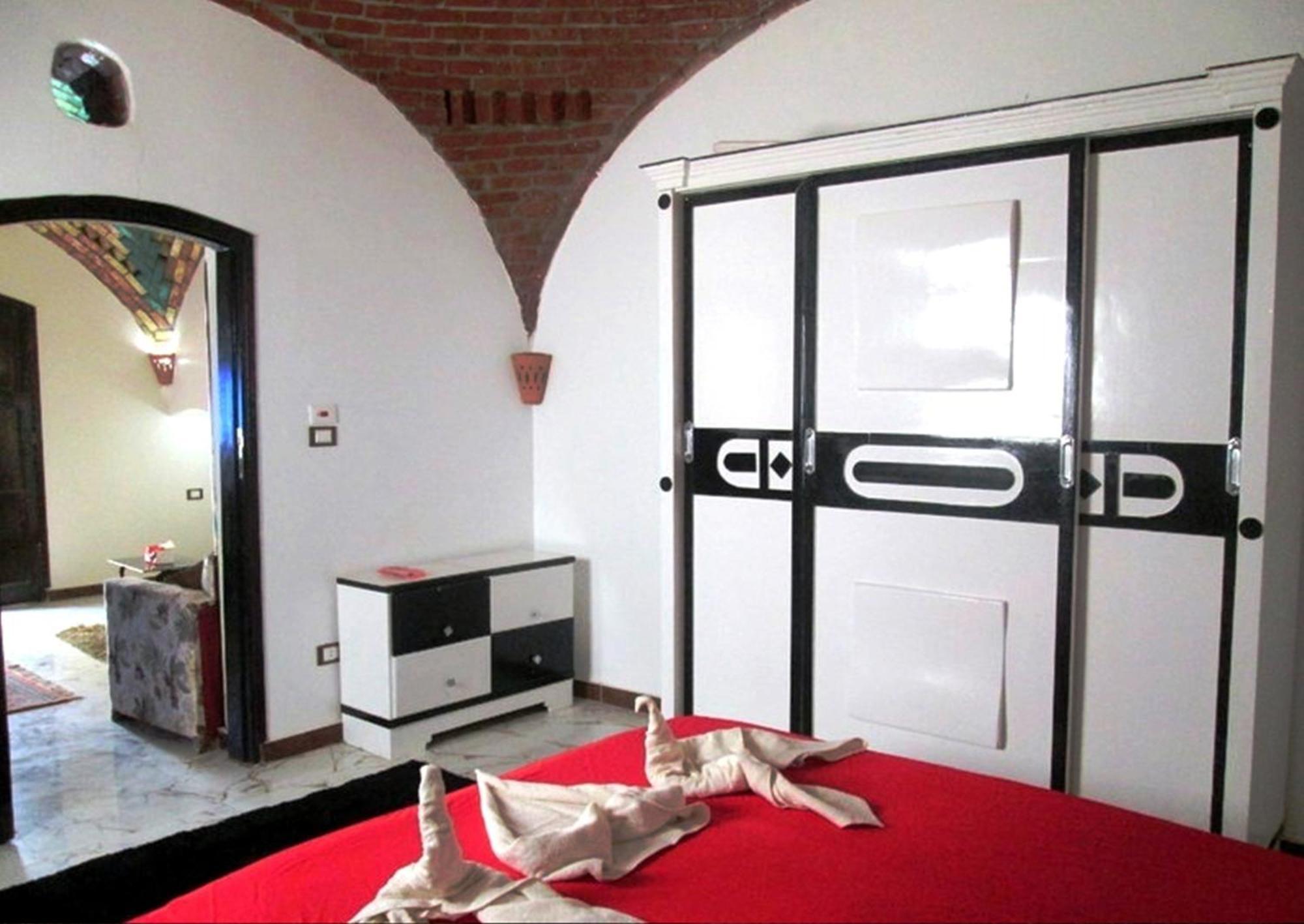 Appartamento Lucky Seven Luxor Esterno foto